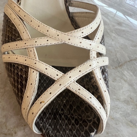 Gucci Shoes - Picture 2 of 12